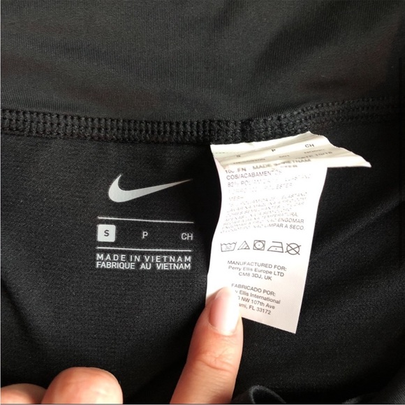 NWOT Nike shorts - Picture 3 of 6